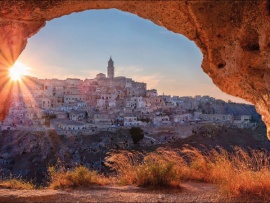 Неизвестная Италия: Матера - город из камня