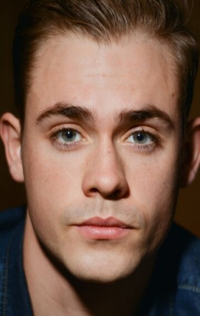 Дэйкер Монтгомери