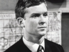 Солдаты в синих шинелях