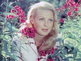 Вия Артмане. Королева несчастий