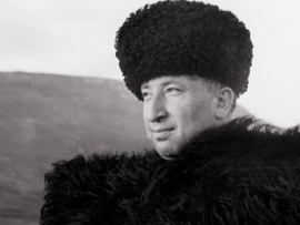 Расул Гамзатов