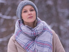 Между нами выпал снег