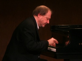 Марк-Андре Амлен: Гайдн, Вольпе, Освальд, Заппа, Бетховен, Метнер, Рахманинов