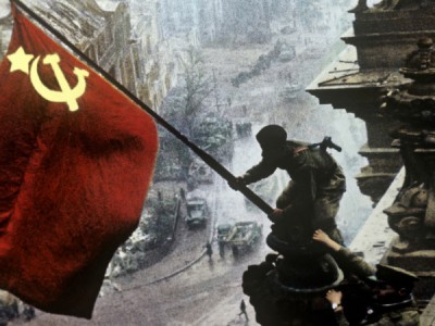 Знамя Победы над Берлином водружено!