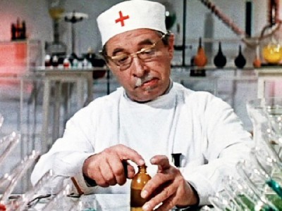 Приключения жёлтого чемоданчика