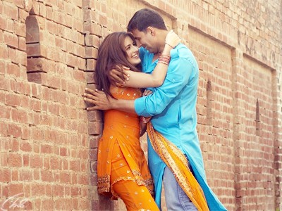 Намасте, Лондон