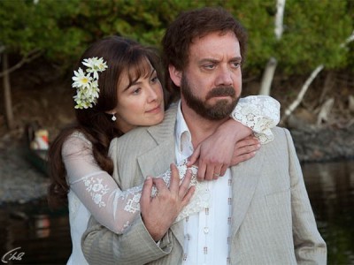 По версии Барни