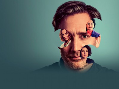 За кулисами