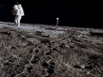 Тайна высадки на Луну