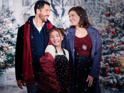 Парень для мамы на праздник