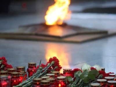 Общероссийская минута молчания в День памяти и скорби