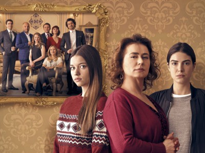 Госпожа Фазилет и ее дочери