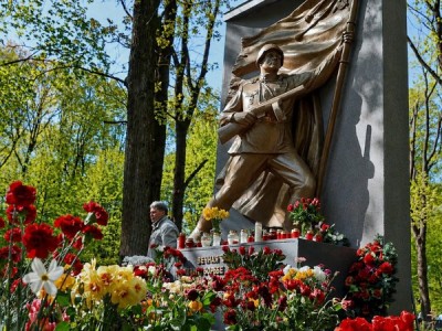 День Победы в Прибалтике