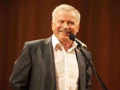 Сергей Никоненко. Поздно, люблю другую