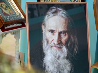 Батюшка Илий, моли Бога о нас!