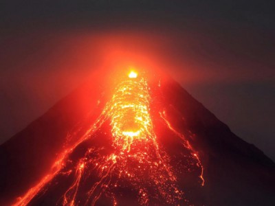 Великий маленький вулкан