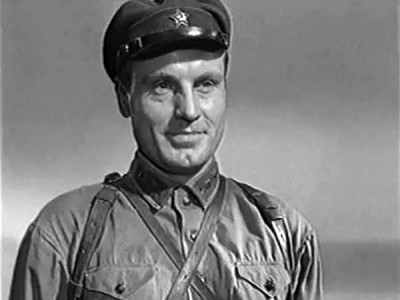 Тринадцать