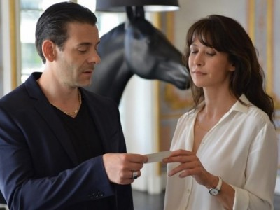 Мадам Миллс, идеальная соседка