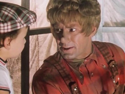 Малыш и Карлсон, который живёт на крыше