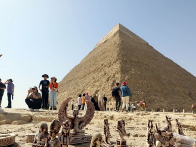 Удивительные открытия. Великая пирамида