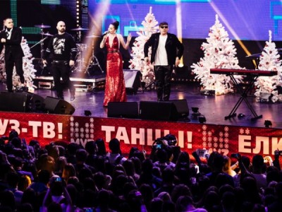 Танцы! Елка! МУЗ-ТВ!