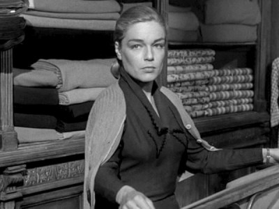 Тереза Ракен