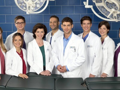 Всё о дружбе: Молодые врачи