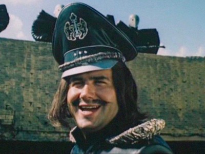 Полет в страну чудовищ