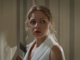 Между голосом и эхом