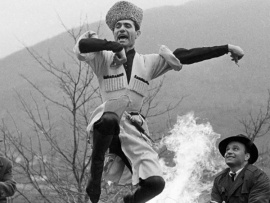 Махмуд Эсамбаев