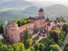 Легендарные замки