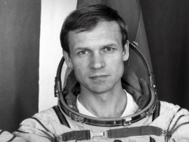 Авдеев. Открытый космос