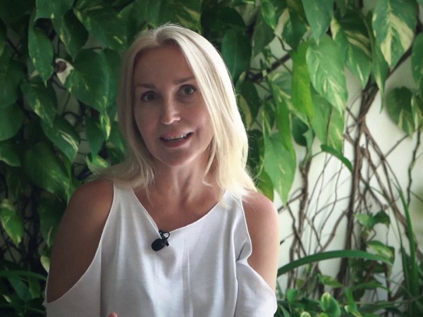 Вокруг света с Владиславой Жазири