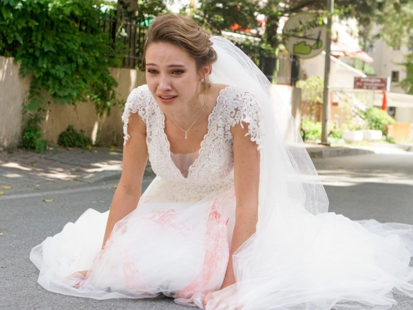 Не отпускай мою руку (2)