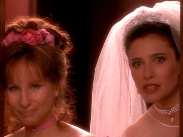 У зеркала два лица