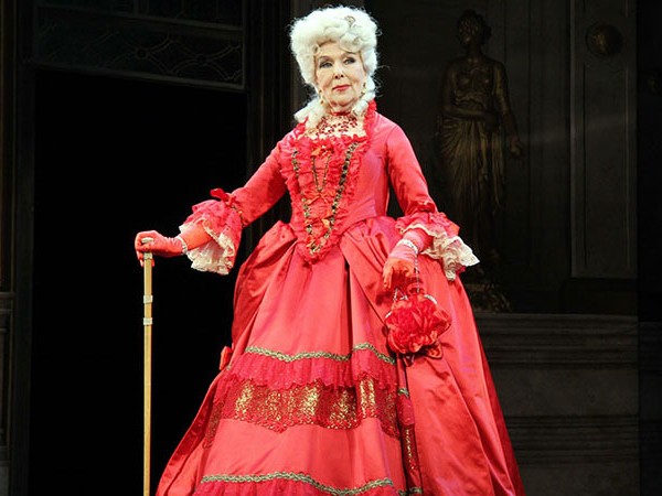 Вера Васильева. Из простушек в королевы