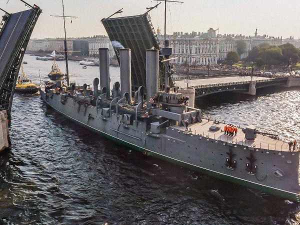 Аврора. Тайная жизнь богини