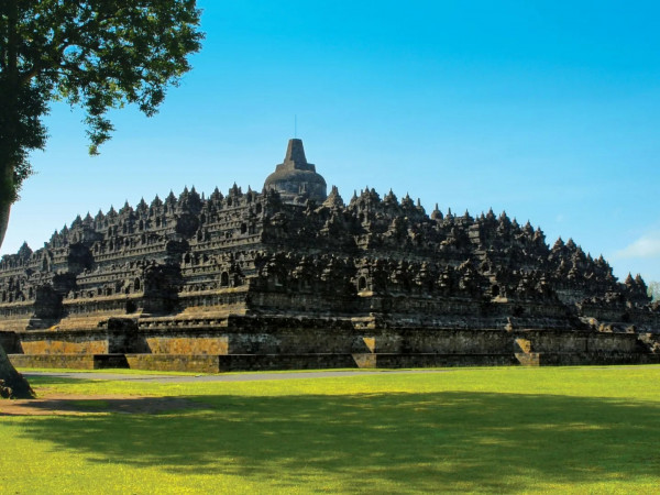 Чанди Врингин Лаванг, Индонезия