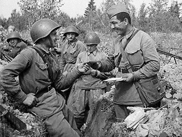 Жизнь в треугольном конверте