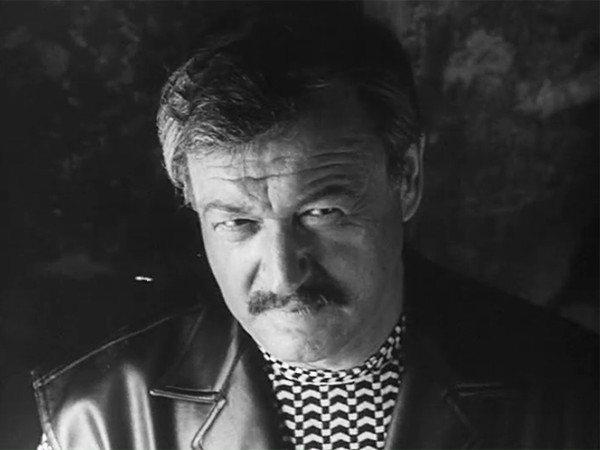 Тайник у красных камней