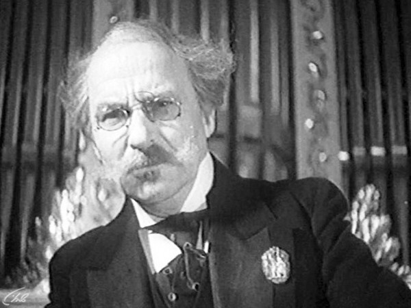 Антон Иванович сердится