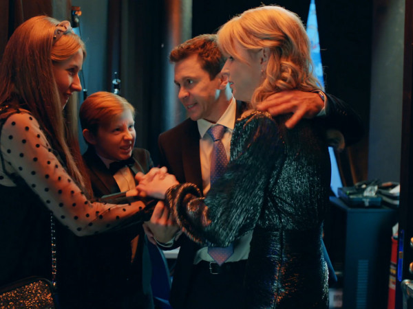 Идеальная семья (5)