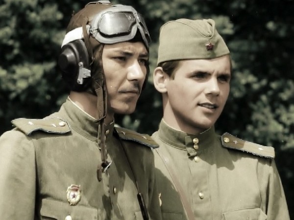 В бой идут одни Старики