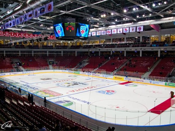 Студия из арены Трактор. Прямая трансляция