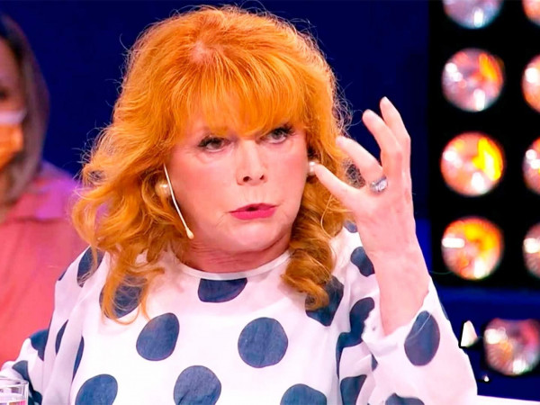 Премьера. К юбилею Клары Новиковой