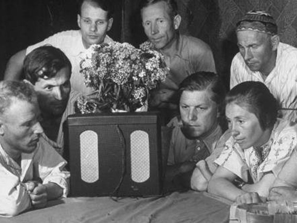 Назад в СССР с Александром Политковским (2)