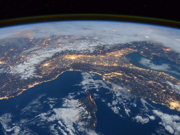 Космос завтрашнего дня