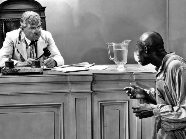 Судья Прист