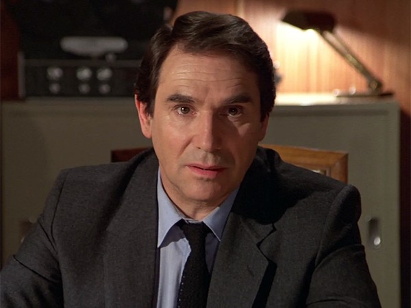 Робер Оссейн. Жестокий романтик (2)