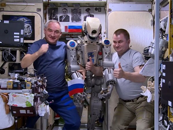 Космическая одиссея робота Федора